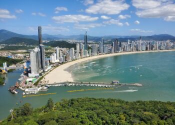 Balneário Camboriú avança em inovação, planejamento urbano e requalificação da orla